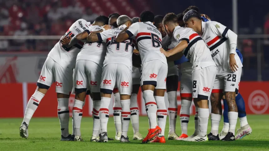 "O São Paulo tem totais condições de brigar pela Libertadores", afirma jornalista