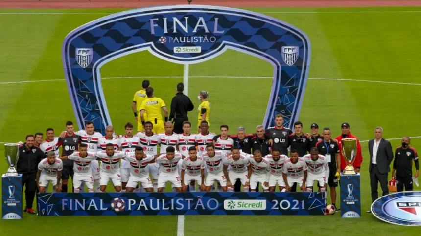 Há 3 anos, São Paulo quebrava jejum de títulos ao vencer o Palmeiras na final do Paulistão 2021; relembre