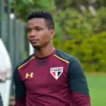 Ex-volante do São Paulo pode reforçar o Cruzeiro