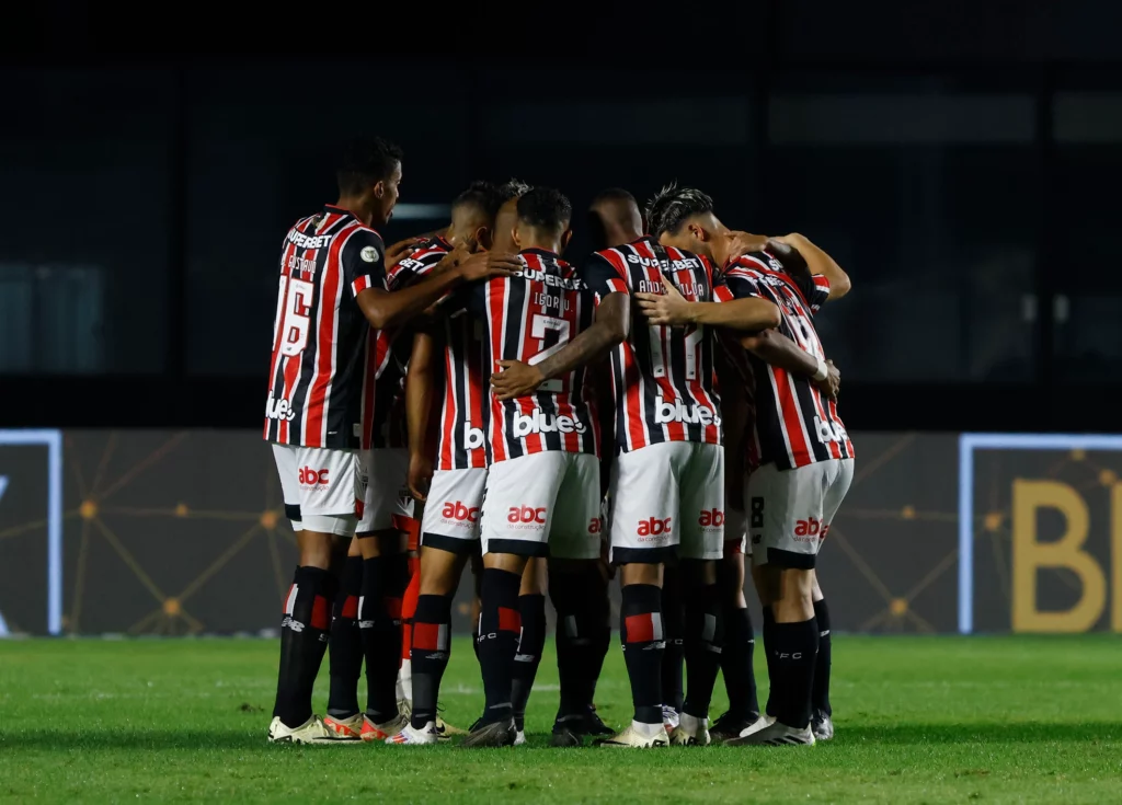 "Postura ridícula", comentarista critica time do São Paulo após goleada sofrida