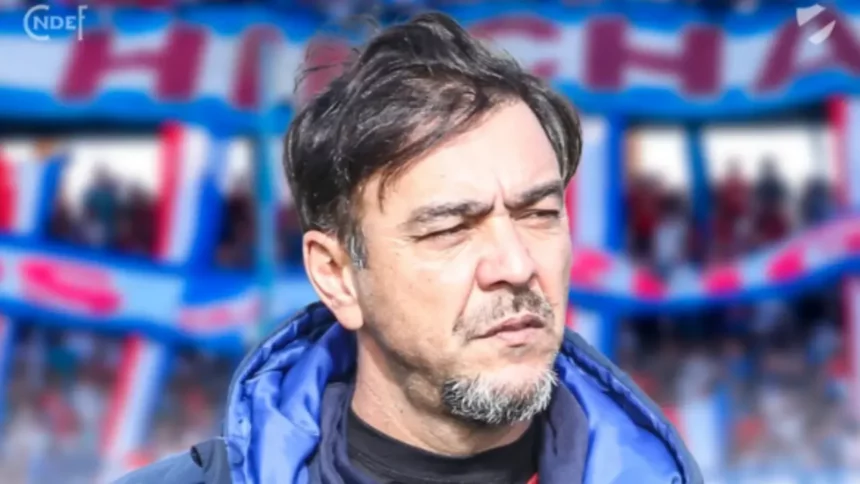 Adversário do São Paulo nas oitavas da Libertadores anuncia demissão de treinador