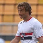 Filho de lenda do São Paulo estreia pelo sub-20 do Uruguai