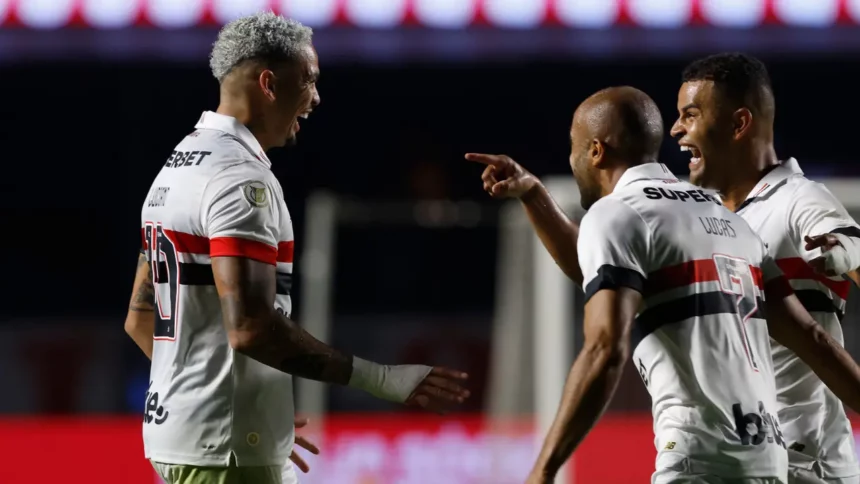 Sensacional! São Paulo revela bastidores de gol inusitado de falta; assista