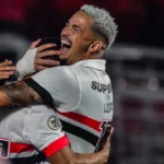 Luciano entra em top 20 histórico do São Paulo