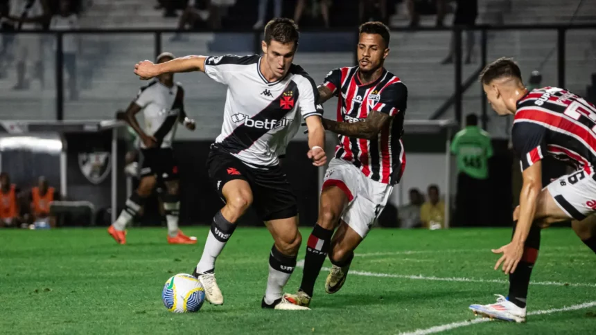 De virada, São Paulo é derrotado pelo Vasco e chega a quatro jogos seguidos sem vitórias